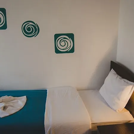 Orlovetz Hotel *